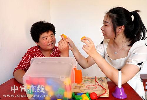 国产情侣大香蕉